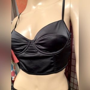black bra size M